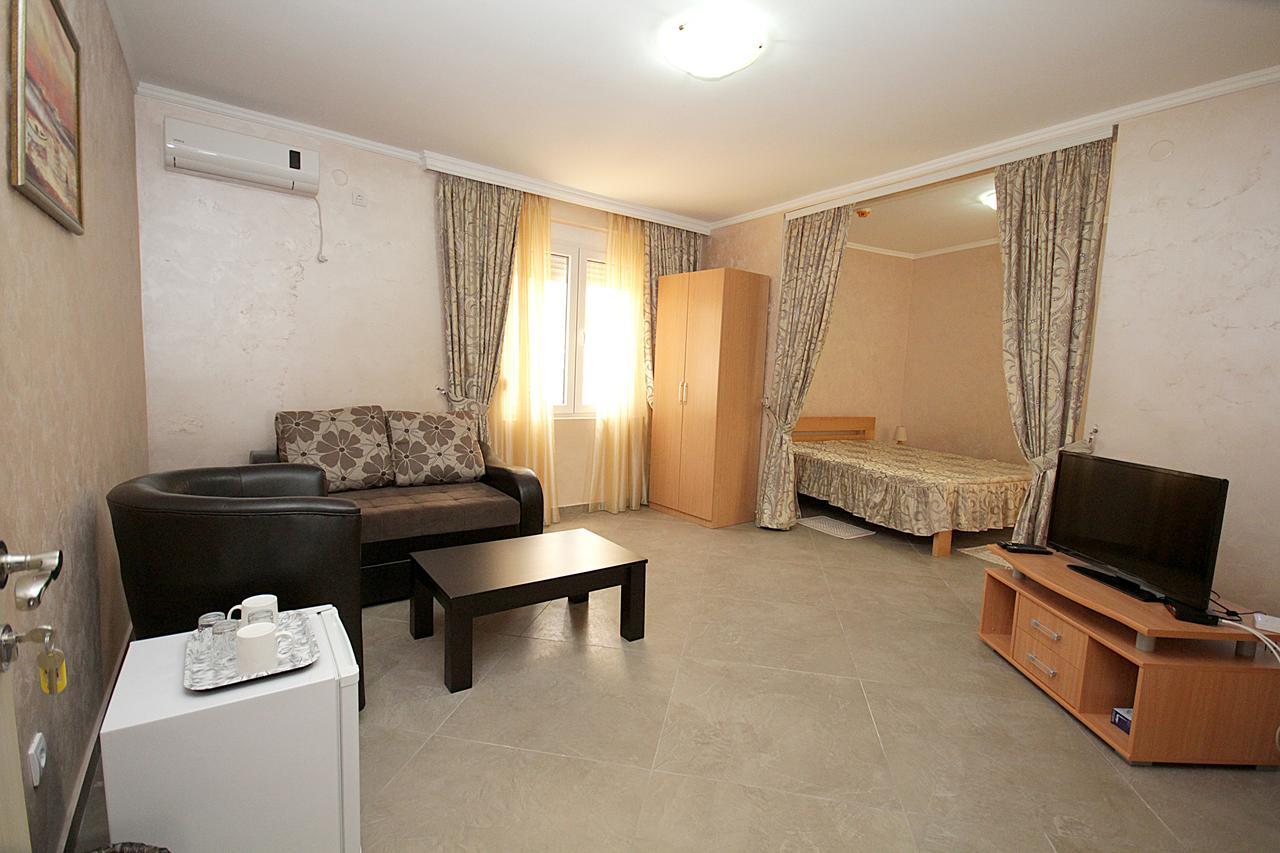 يوتجيها Villa Victoria Hladna Uvala المظهر الخارجي الصورة